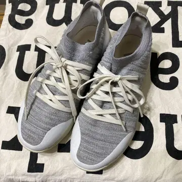 Reebok 스니커즈 23 cm