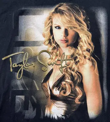Taylor Swift LIVE 티셔츠