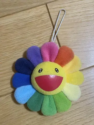 카이카이키키 배지 키링