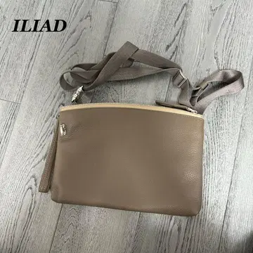 ILIAD 가죽 숄더백