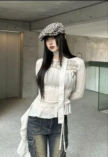 vintage design frill knit