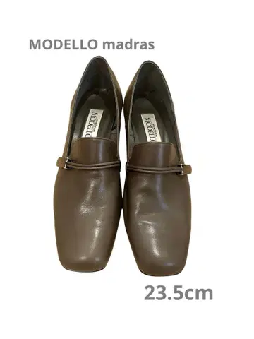 새상품급 모데로마드라스 펌프스 하이힐 일본제 카키 23.5cm