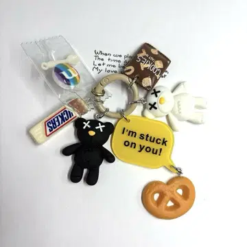 [ black x white? cookies ] 주렁주렁 키링