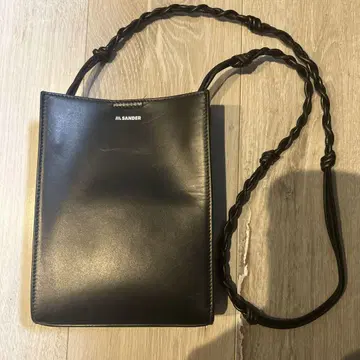 JIL SANDER 블랙 가죽 숄더백 탱글