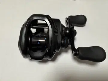 SHIMANO SLX MGL 우핸들 베이트 릴