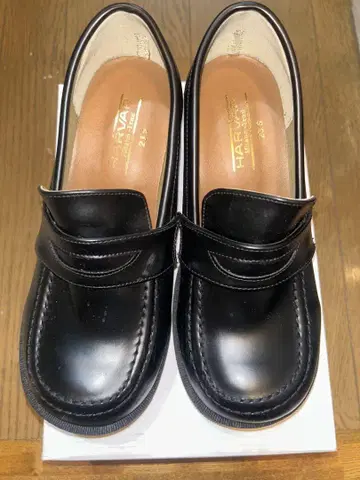 블랙 로퍼 힐 포함 23.5