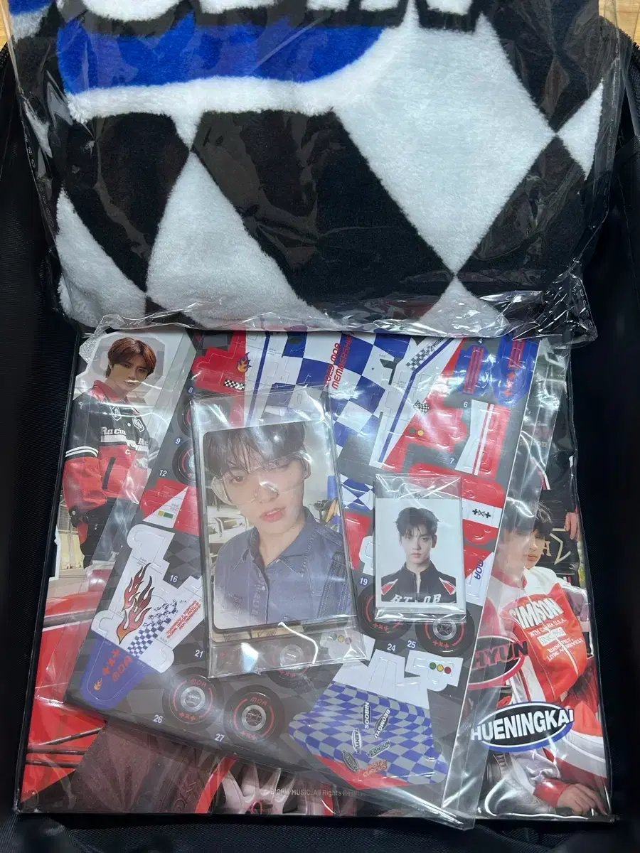 Tomorrow X Together txt Membership Kit 4th Full Set