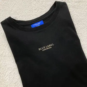 BLUE LABEL CRESTBRIDGE 블랙 티셔츠