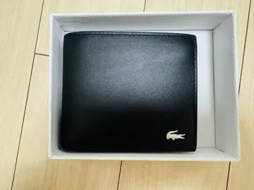 Lacoste 블랙 반지갑