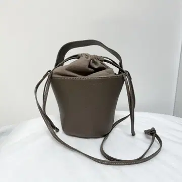 새상품급 AYAKO Pottery Bag TAUPE