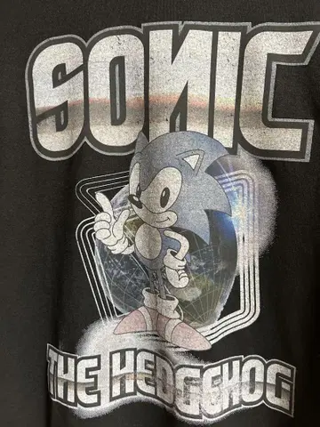 SEGA 소닉 더 헤지혹 티셔츠 L 사이즈 블랙 컬러