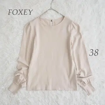 폭시 FOXEY 긴팔 니트 티셔츠 상의 비쥬 버튼 38