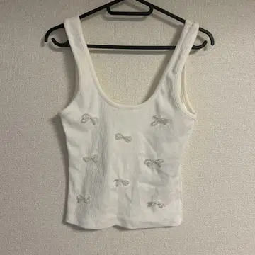 ZARA 리본 장식 화이트 탱크탑
