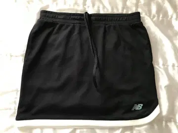 뉴발란스 골프 썸머 스커트 블랙