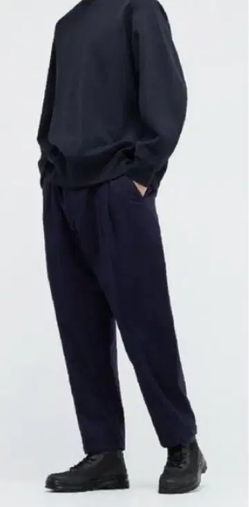 택 포함 새상품 유니클로 +J 울 블렌드 턱 팬츠 W76 다크 그레이