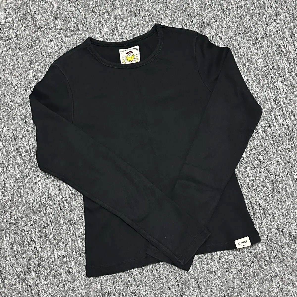 ★送料・関税込★GLOWNY★G CLASSIC LONG SLEEVE★Tシャツ★ G CLASSIC LONG SLEEVE (WHITE) - GLOWNY