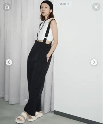 Auntie Rosa Holiday 나일론 사이드 셔링 살로펫