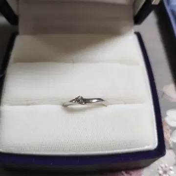 니와 유이 플래티넘 다이아몬드 반지