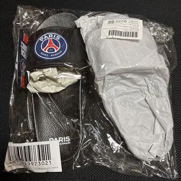 PARIS SAINT-GERMAIN 비치 샌들 블랙