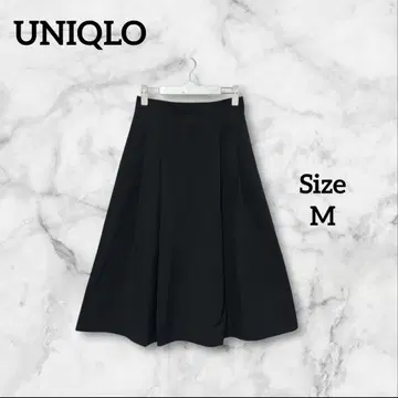 UNIQLO 유니클로 블랙 플레어 스커트 무릎 기장 M 사이즈 오피스