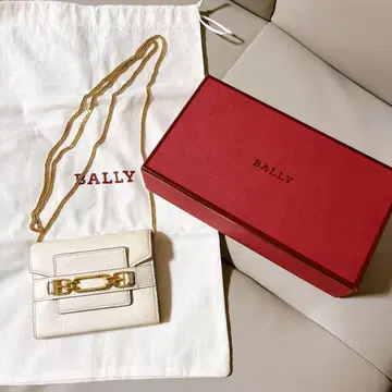 BALLY 체인 지갑