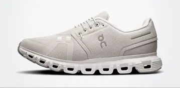 On (온) Cloud 6 러닝화 24.5cm 7월 30일 구매