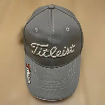 Titleist 그레이 캡 조정 가능 마커 포함