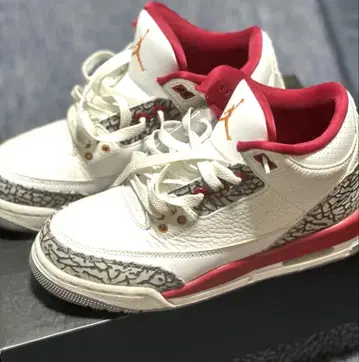 Air Jordan 3 화이트/레드 카디널 레드