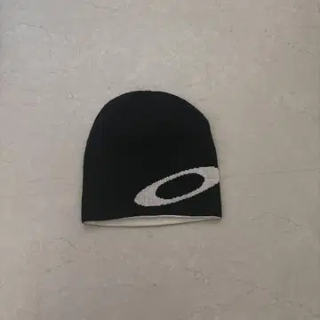 Oakley 비니 블랙