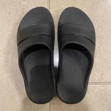 OOFOS OOahh 26cm 블랙