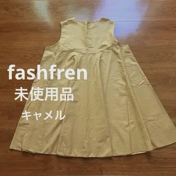 미사용 fashfren 플레어 튜닉 블라우스 슬리브리스 카멜