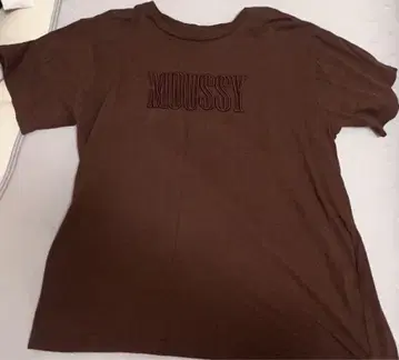Moussy 로고 브라운 티셔츠