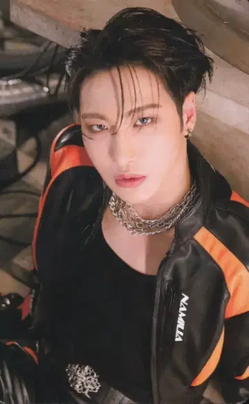 ATEEZ THE WORLD EP.2 : OUTLAW 성화 트레이딩 카드