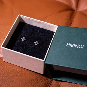 hibinoi 다이아몬드 귀걸이 구매 가격 44,000엔