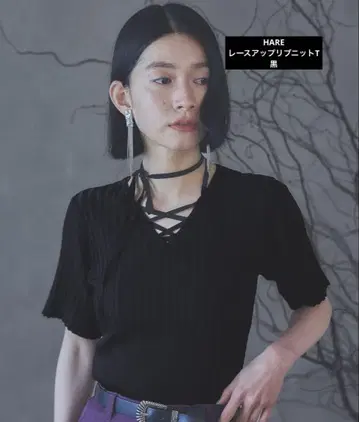 [거의 미사용] HARE 레이스업 리브 니트 T 블랙