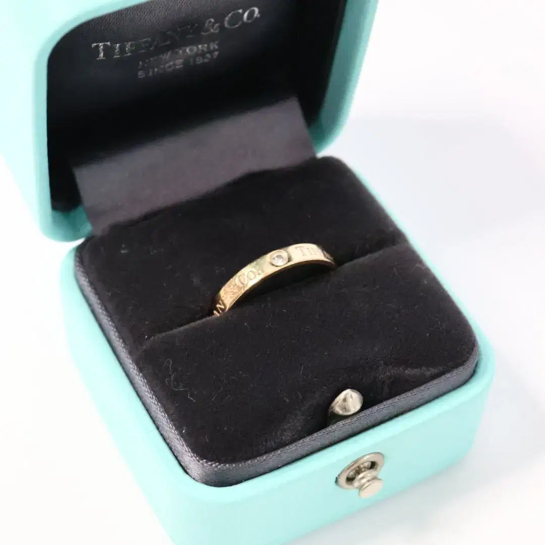 Tiffany & Co. 3P Dia Band Ring 3MM Size 5