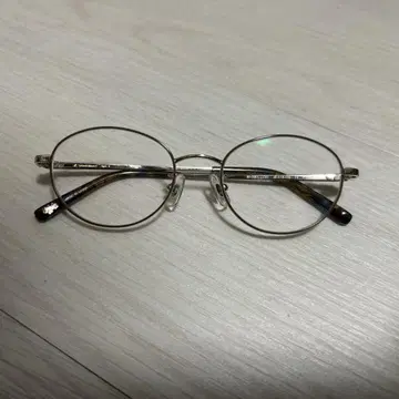 여성용 안경