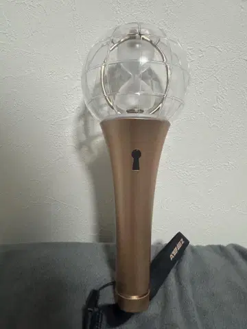 ATEEZ 응원봉 골드