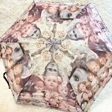 레어 AHCAHCUM.muchacha 13ss 인형 박물관 접이식 우산