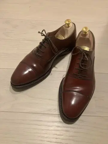 코도반 잘란 스리와야 가죽 신발 26.5cm