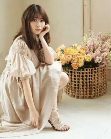 Her lip to / Airy Volume Sleeve Dress