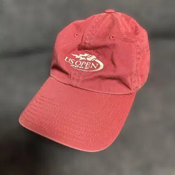 US Open 테니스 캡 크림슨