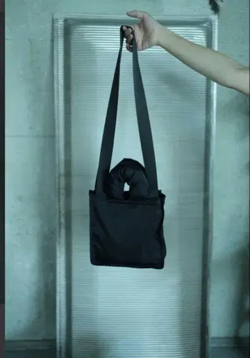 MOON TREE PLANET - Bangle Bag