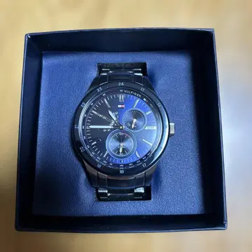 Tommy Hilfiger 크로노그래프 시계