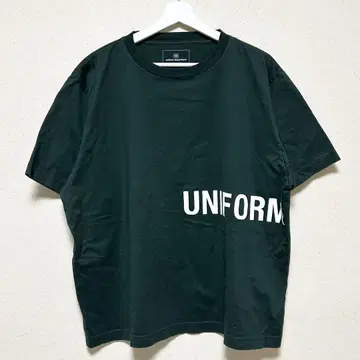 UNIFORM EXPERIMENT AUTHENTIC WIDE TEE