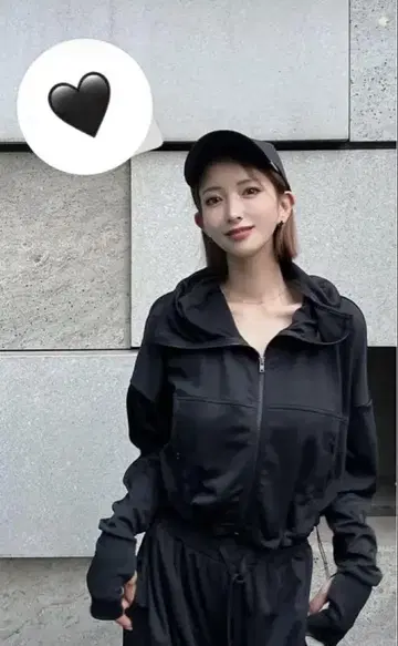 시이쨩 차광 후드티 블랙 메쉬 없음