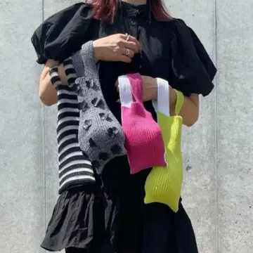 쭉쭉 늘어나는! 니트 백 바이컬러 그린 화이트