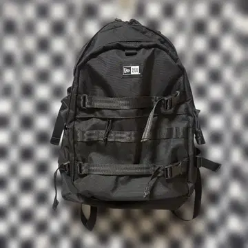 뉴에라 백팩 35L 커리어팩 NEW ERA