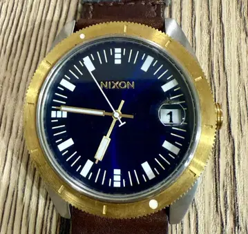NIXON 네이비 골드 시계 가죽 벨트
