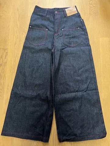 CRIMSON BAGGY DENIM PANTS